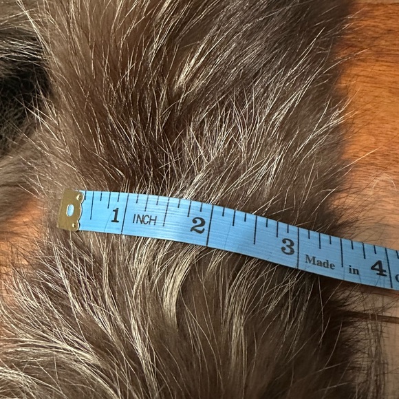 Fur collar (silver fox) with Velcro closing and velvet lining. - Picture 4 of 5